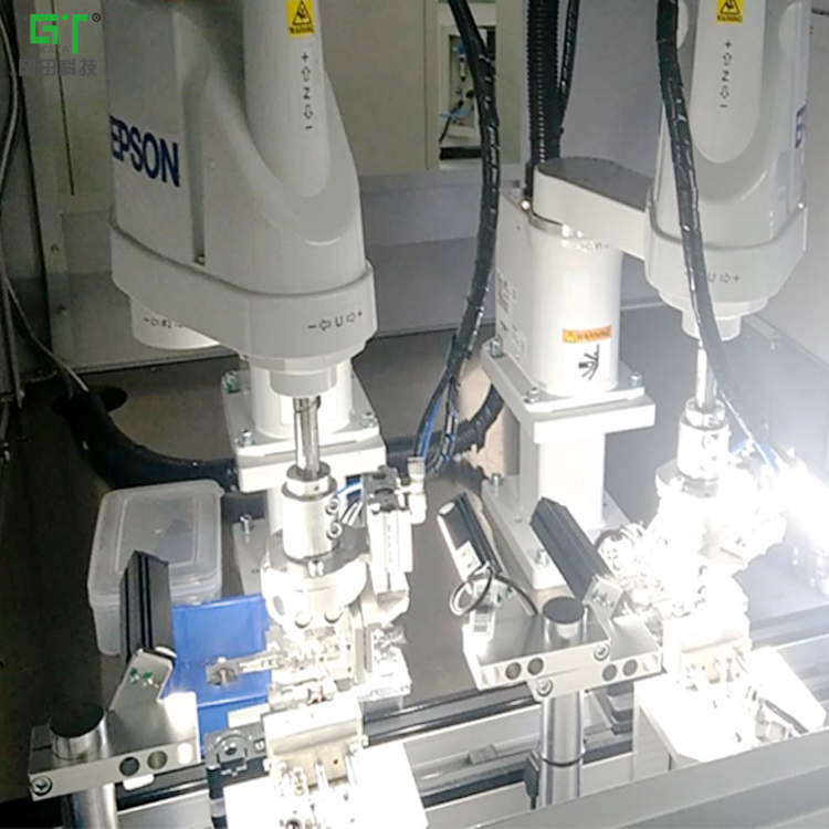 倒車?yán)走_(dá)自動(dòng)化裝配線